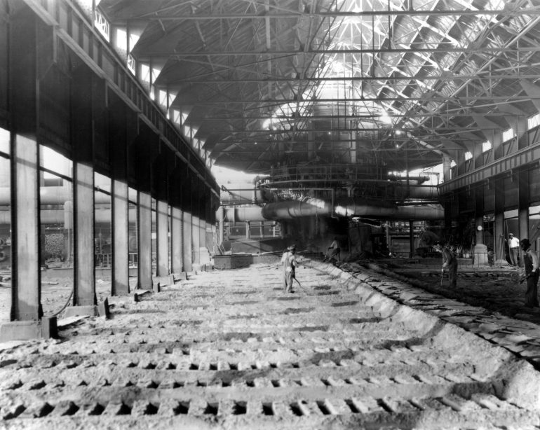 Old photo of Sloss Production Cast Shed Number 2